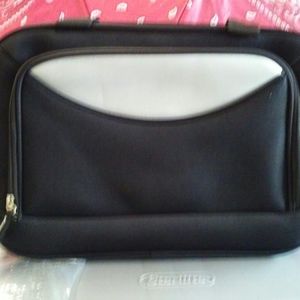 NIB. Nylon tote/carry on